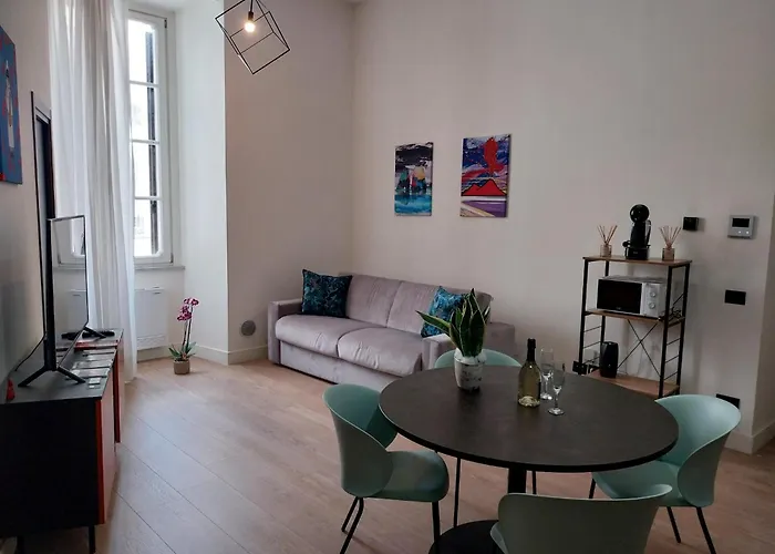Napoli Mariana Luxury
