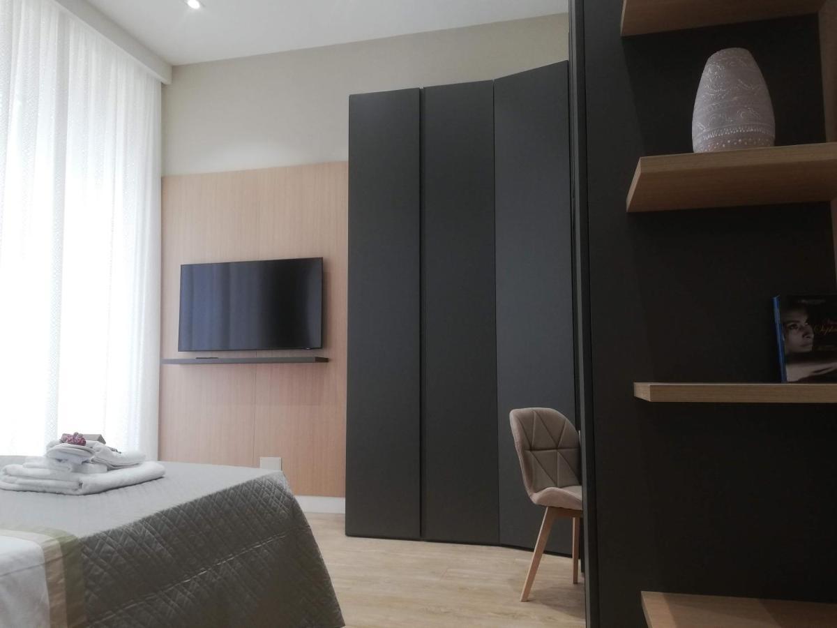 Mariana Luxury * Neapel