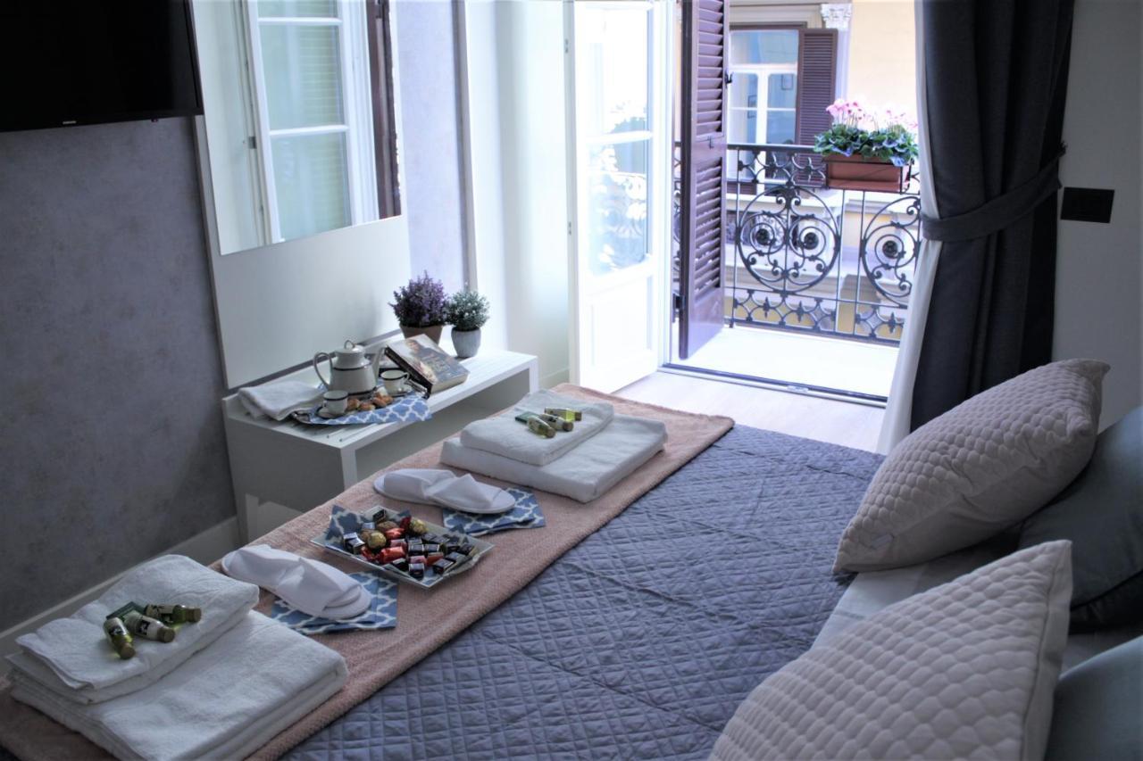 Mariana Luxury * Neapel